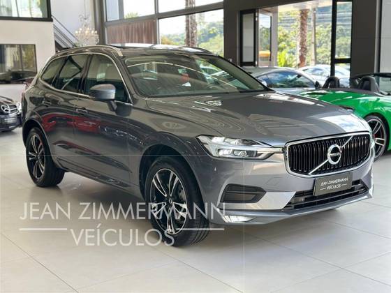VOLVO XC60 2.0 D5 DIESEL MOMENTUM AWD GEARTRONIC